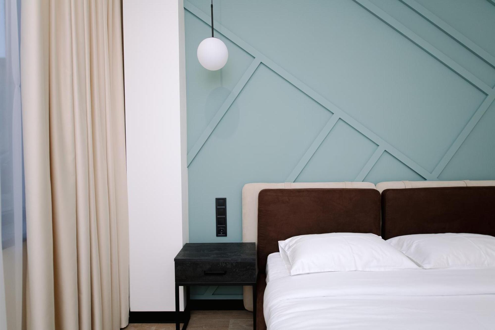 Select Hotel Leopoli Esterno foto